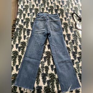 Good American straight leg jeans